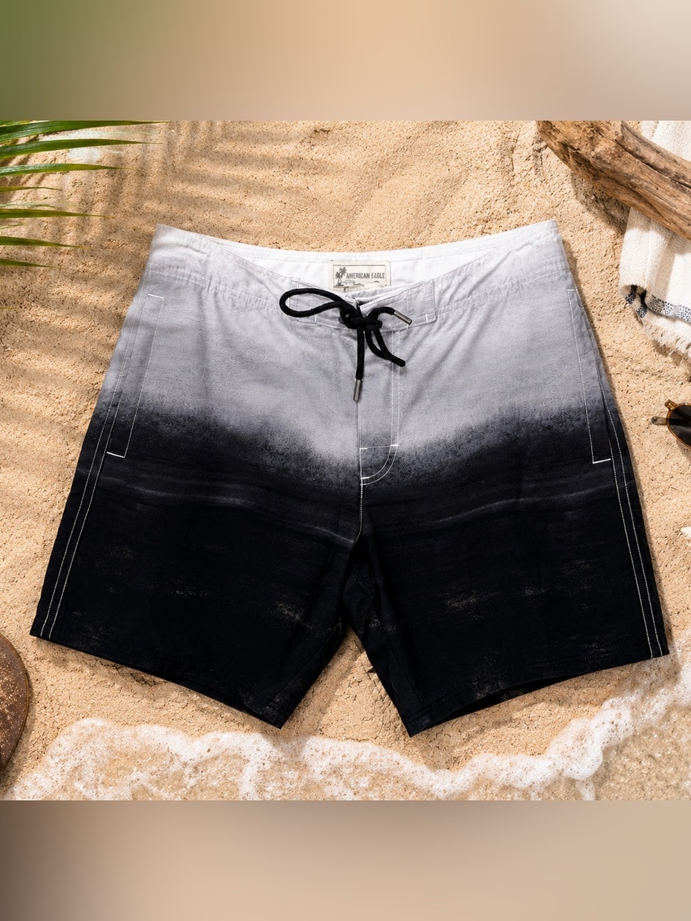 American Eagle Men's Ombre Board Short Swim Trunks Beach Surf Y2K Size Small